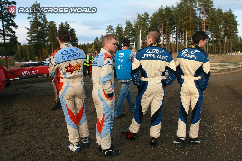 Rallycross World | SET Promotion, Renault Clio, European Rallycross, Bakkerud, Wiman, Suninen, Leppihalme