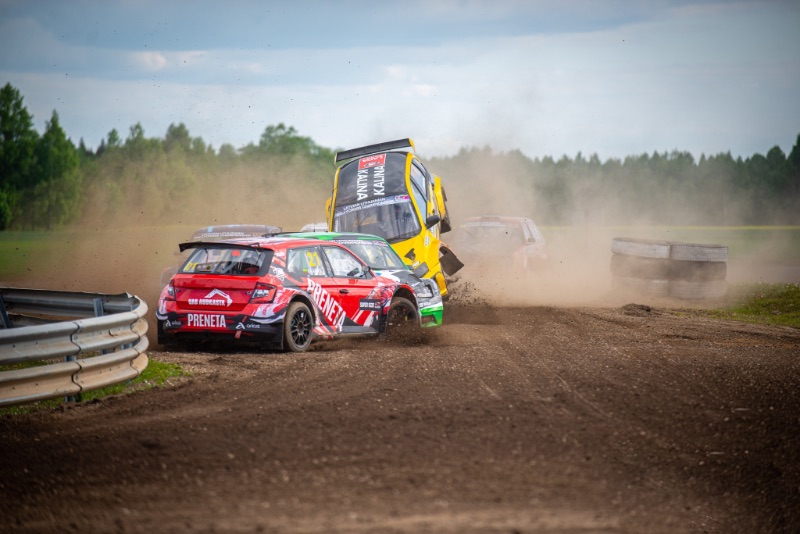 Rallycross World | Latvian-Lithuanian Rallycross, Jekabpils, Super1600 crash